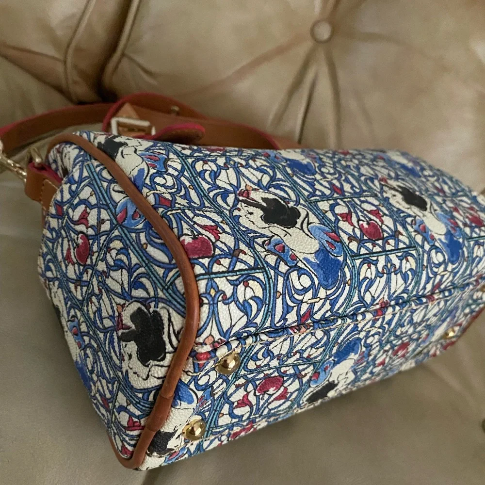 Disney Dooney & Bourke Snow White Mini Satchel 80th Dream Big Princess - Picture 11 of 16